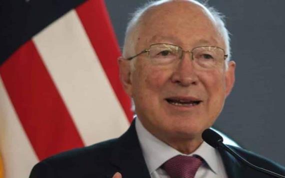 Ken Salazar lamenta la muerte de mexicanos tras accidente vial en Florida