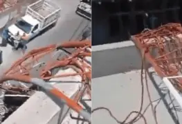 En CdMx, torre de telecomunicaciones cae y trabajador queda colgado; muere electrocutado
