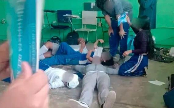 Despiden a maestro por castigar  alumnos  dejándolos encerrados y sin ventilación dentro de un salón