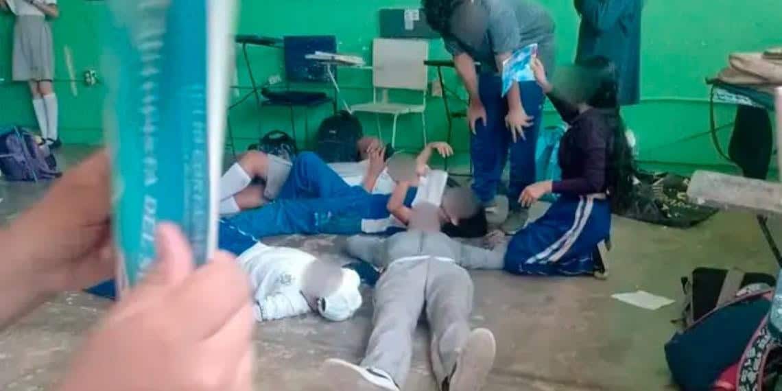 Despiden a maestro por castigar  alumnos  dejándolos encerrados y sin ventilación dentro de un salón