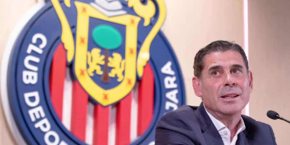 Fernando Hierro se va de Chivas tras el Clausura 2024