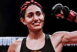 La mexicana Laura Burgos logra la medalla de oro en el Mundial de Muay Thai en Grecia