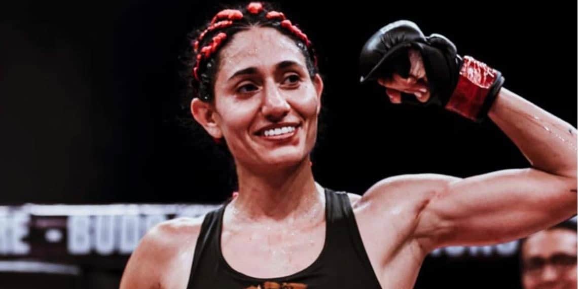 La mexicana Laura Burgos logra la medalla de oro en el Mundial de Muay Thai en Grecia