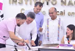 INE acredita con constancias a senadores electos por Tabasco