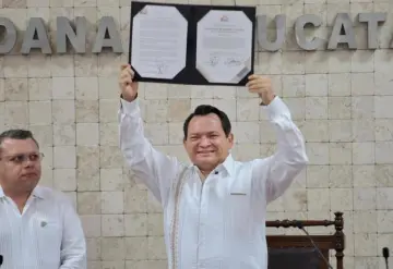 Huacho, es el oficial gobernador electo de Yucatán