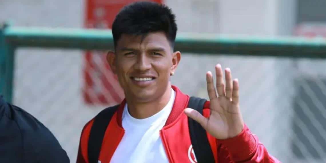 Los Diablos Rojos del Toluca hicieron oficial la llegada de Jesús Gallardo como nuevo refuerzo para el Apertura 2024