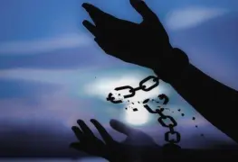 La balanza de la libertad-responsabilidad