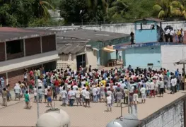 "Hay mucho que ocultar": Corrupción hunde más a reclusos