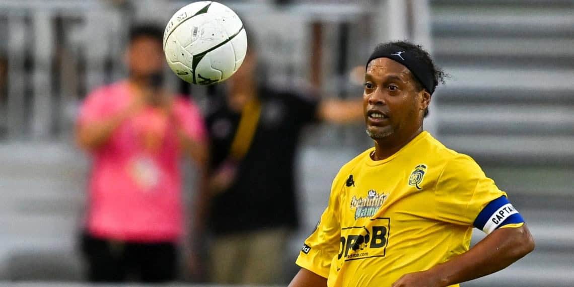 Ronaldinho explota en criticas contra Brasil