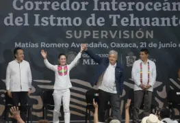 Claudia Sheinbaum recibe el reconocimiento de SEMAR como futura Comandanta Suprema de las Fuerzas Armadas
