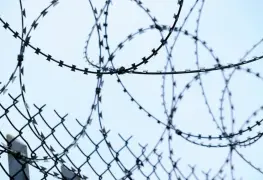 Reducción histórica: Detenciones de migrantes en la frontera sur de EE.UU. en años