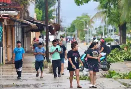 "Ni lo sentimos", dicen habitantes de Tulum por huracán Beryl