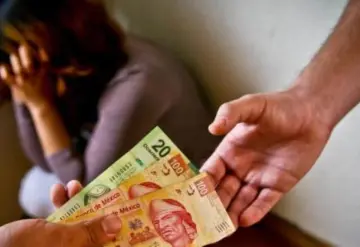 Obtiene FGE 22 años 6 meses de prisión contra mujer que prostituyó a su propia hija en Tabasco