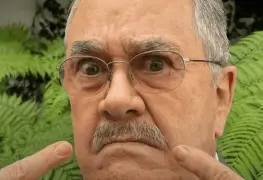 Pedro Sola explota contra reporteros: "¡Déjenme en paz! | VIDEO