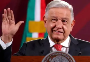 López Obrador en el estribo: de los ideales a las realidades, política y comunicación