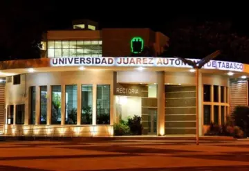 Excelente estudiante de la UJAT alza la voz por retirarle beca CONAHCYT