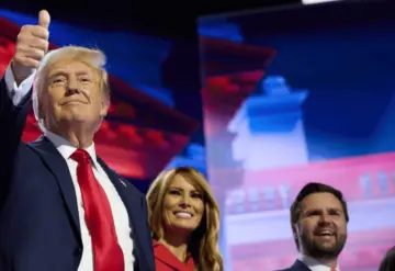 Trump habla con Zelenski y promete una "negociación" y el "fin de la guerra" en Ucrania