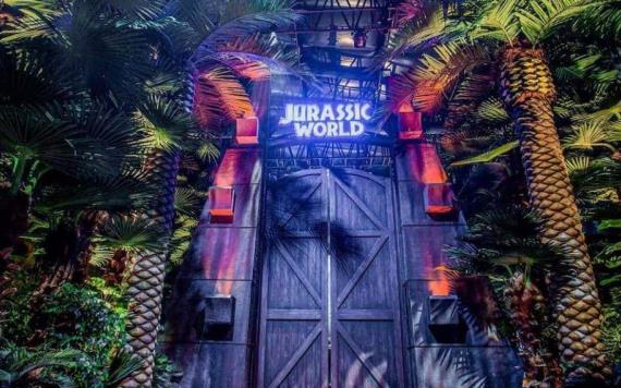 Reportan robo de dinosaurio mecánico de Jurassic World: The Exhibition en Perisur; presentan denuncia