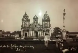 Jalpa, entre iglesias y un panteón en el olvido