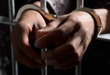 Detenidos cinco hombres y una mujer en Centro, Comalcalco y Nacajuca
