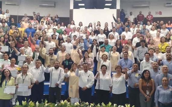 IMSS Tabasco celebra sus 66 años entregando reconocimientos