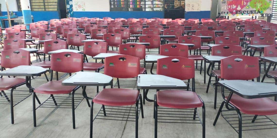 PEMEX apoya a las escuelas tabasqueñas