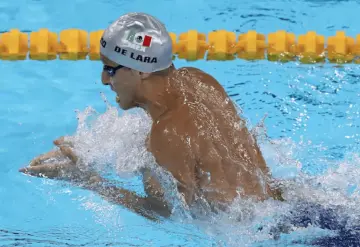 Miguel de Lara, el nadador mexicano que hizo historia en París 2024 pese a las polémicas
