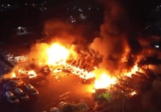 Fuerte explosión e incendio consumen planta de gas LP en Culiacán