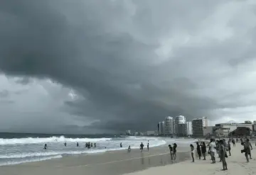 Un posible ciclón tropical se localizará al sur de las costas del Pacífico central mexicano