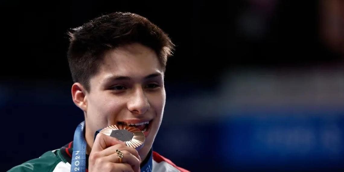 Así reaccionó Ana Gabriela Guevara tras segunda medalla de Osmar Olvera en París 2024