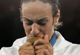 Khelif responde con medalla de oro a los prejuicios y odio; inicia demanda