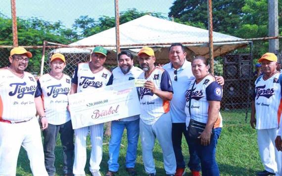 Tigres de Villa Aldama se queda con el tercer lugar de la Liga Municipal de Béisbol de Comalcalco