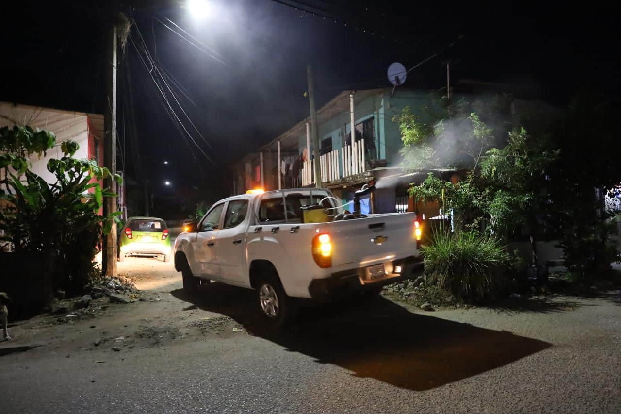 Inicia programa de nebulización contra el dengue en comunidades de Centro