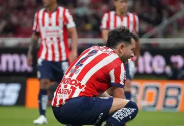 Chivas no pudo adelantar su juego ante León ¡por ´culpa´ de Romeo Santos!