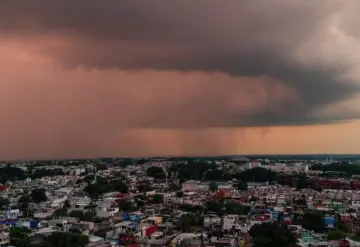 Onda tropical No. 16 recorrerá la península de Yucatán