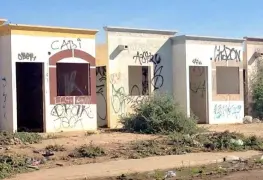 Casa abandonada y cerebros vacíos