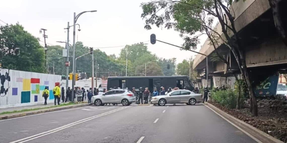 Trabajadores del PJF cierran accesos a la Cámara de Diputados previo a discusión de reforma judicial; ve últimas noticias