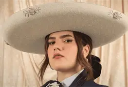 Camila Fern&aacute;ndez entonar&aacute; el himno nacional en la pelea de El Canelo en Las Vegas
