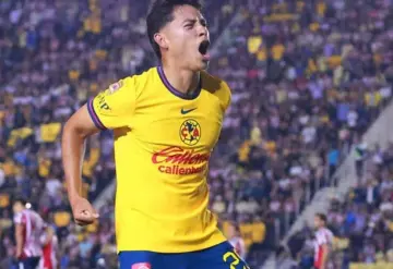 El América levanta el vuelo en el Clásico Nacional tras vencer a Chivas por la mínima diferencia