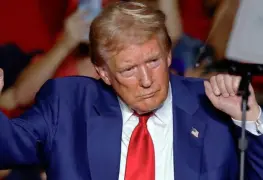 Donald Trump intensifica su campaña en Las Vegas con promesas para la clase media