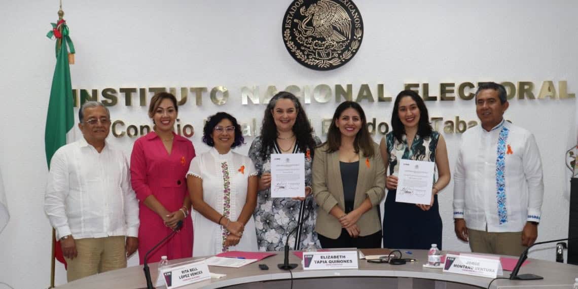 Ángela Guadalupe Araujo Segura y a Ruth Lissette Toledo Peral recibierón su nombramiento como consejeras electorales del Instituto Electoral y de Participación Ciudadana de Tabasco (IEPCT)