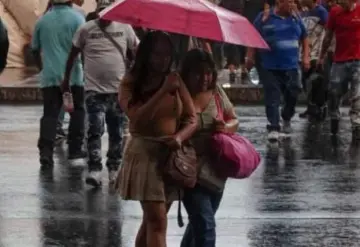 Evacuan preventivamente a habitantes de Chiapas ante posible ciclón