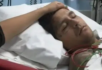 Christian Nodal es hospitalizado de emergencia