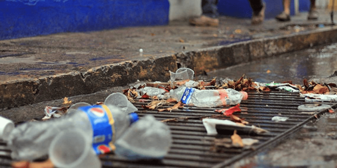 Basura, Principal Causa de Inundaciones