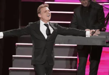 Caen revendedores de boletos en los conciertos de Luis Miguel en la Arena Ciudad de México