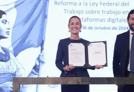Sheinbaum firma decreto de reforma para que repartidores de plataformas digitales cuenten con prestaciones de ley