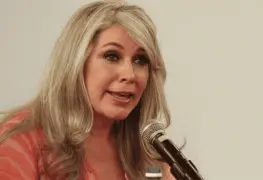 En terapia intensiva Ernestina Sodi, la hermana de Thalía