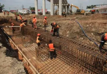 Obras en Comalcalco y Centro / Reynol Chamec en el Congreso