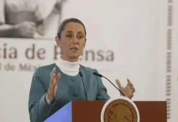 Sheinbaum firma decreto para que Pemex y CFE vuelvan a ser empresas públicas