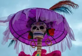 ¿Por qué en México se celebra más el Día de Muertos que Halloween?